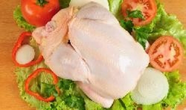 ارائه مرغ های کم وزن بسته بندی شده در بازار